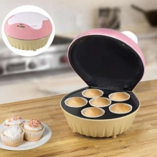 Win a Cupcake Maker, Recipe Book & Icing Tin