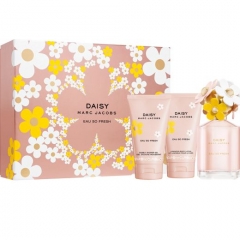 Win a Marc Jacobs Perfume Set!